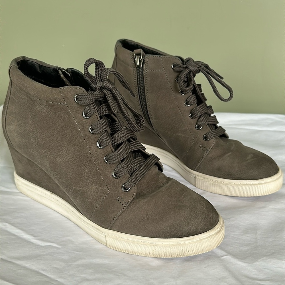 Caslon grey suede booties